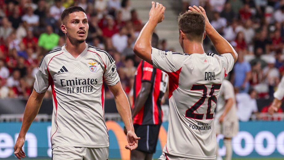 Benfica vence Nice com golos de Ivanovic e Florentino