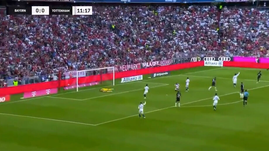 Avançado inglês ajudou nos 4-0 do Bayern Munique