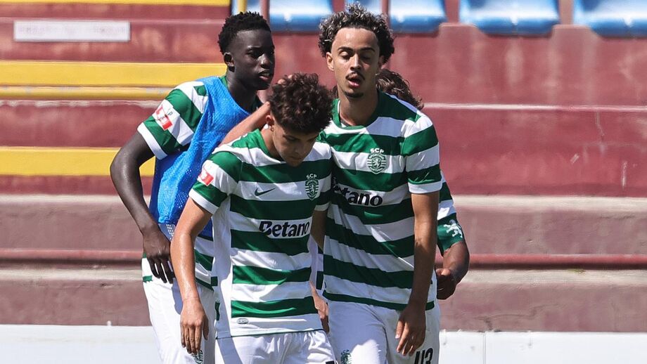 Flávio Gonçalves tem alinhado no Sporting B