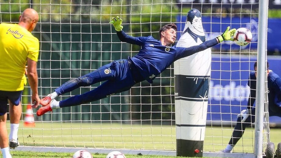 Berke Özer rende dividendos dois anos depois de ter passado por Portimão