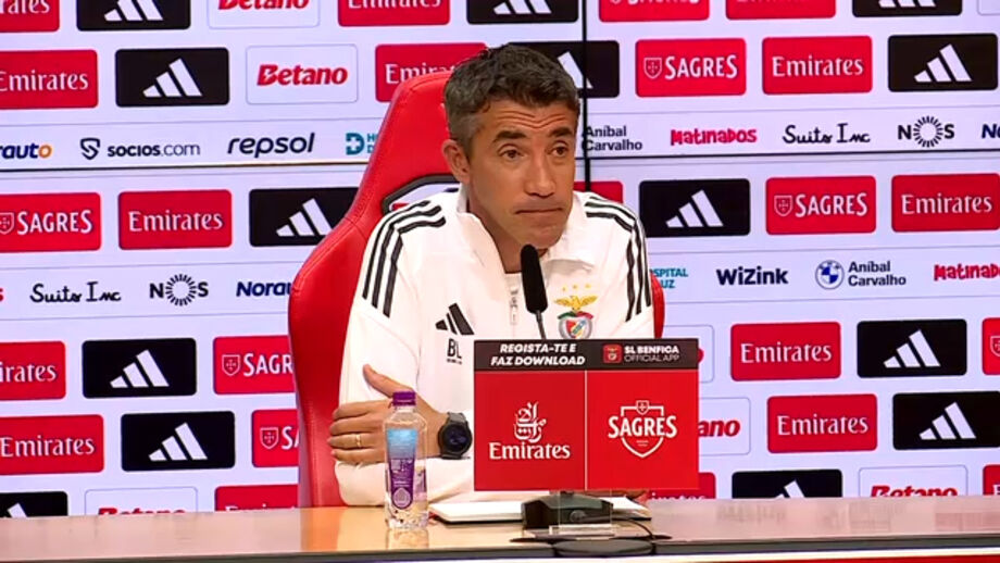 Treinador do Benfica fala da intensa pré-época
