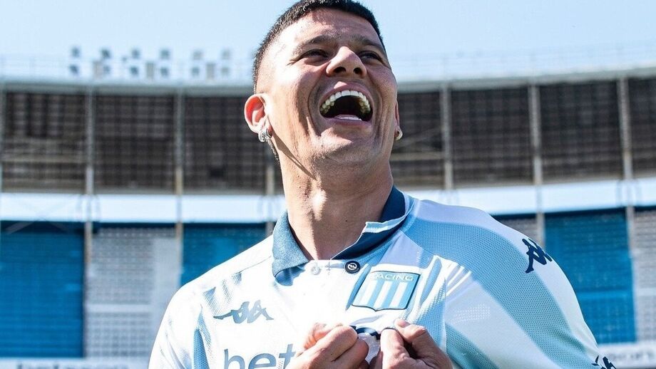 Rojo revela conversa para ingressar no Racing