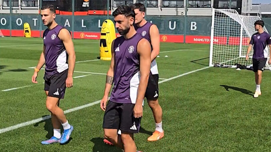 Momento de boa disposição no treino desta quarta-feira do Manchester United em Carrington