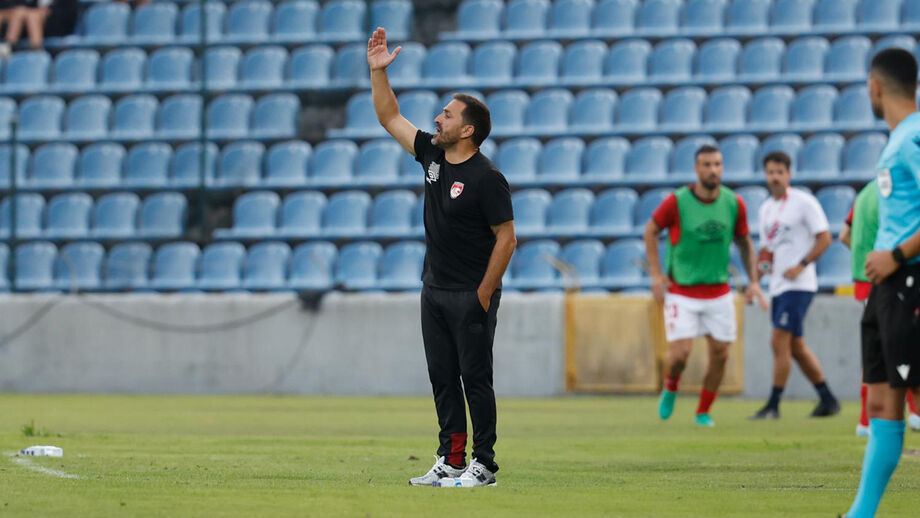 Vasco Matos ficou satisfeito com a exibição do Santa Clara frente ao Larne