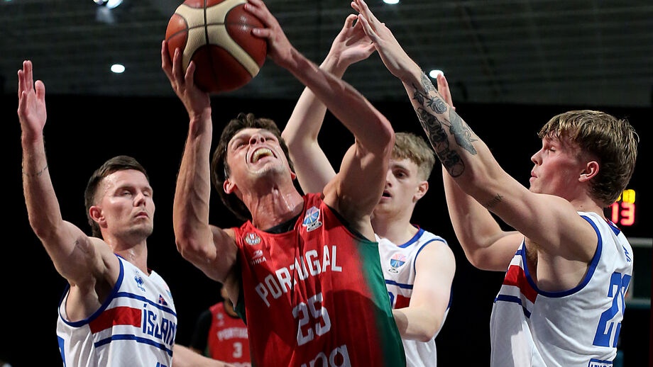 Portugal vence Islândia em Braga com destaque para Neemias Queta, dos Boston Celtics