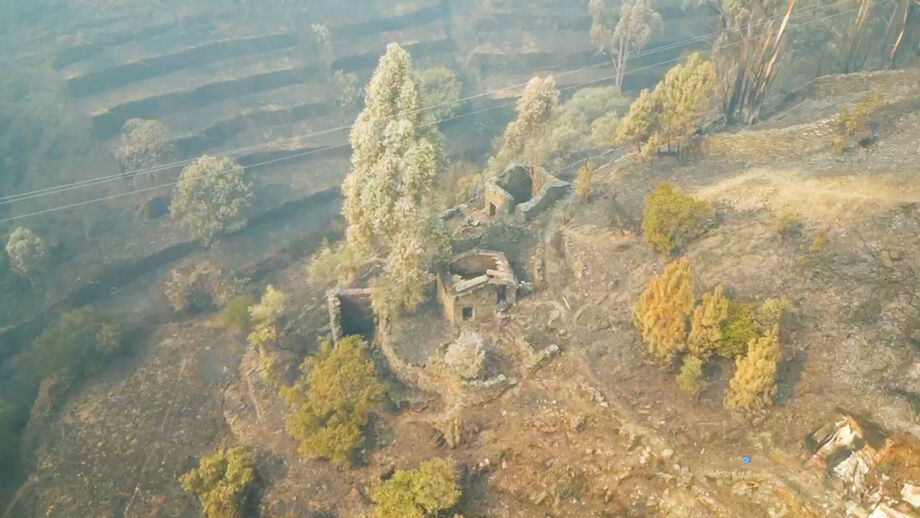 Trovoada seca estará na origem do incêndio florestal que deflagrou na madrugada de quarta-feira