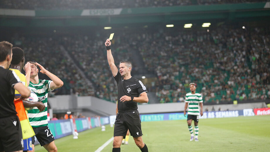 Árbitro decidiu bem no penálti e expulsão de Nandín? Os casos do Sporting-Arouca