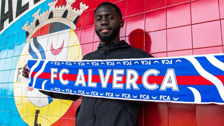 Junior Mendes esteve cedido à U. Leiria