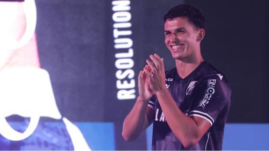 Gonçalo Nogueira é jogador da equipa principal