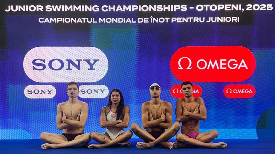 Nadadores nos Junior Swimming Championships, em Otopeni, 2025