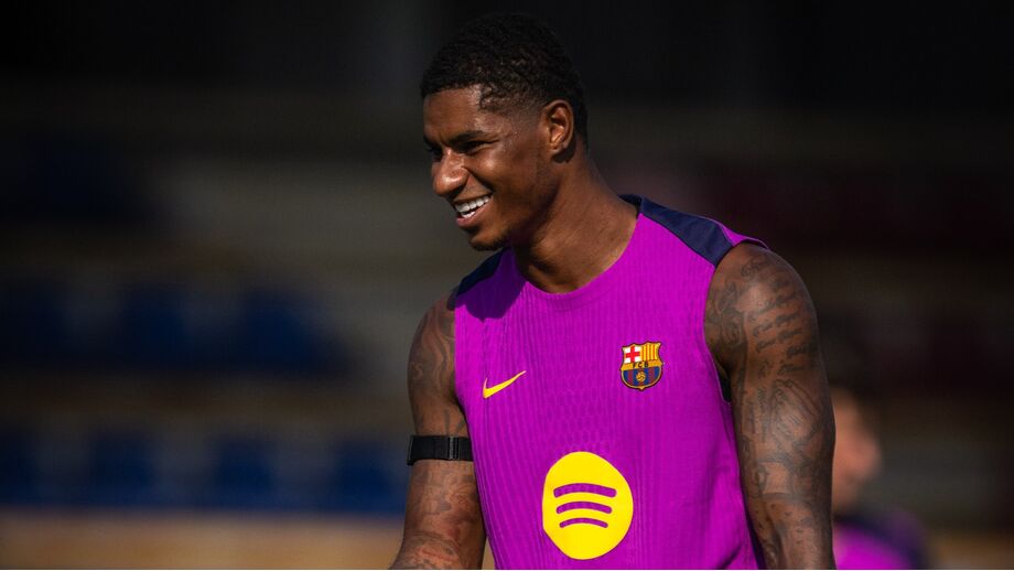 Rashford durante um treino do Barcelona