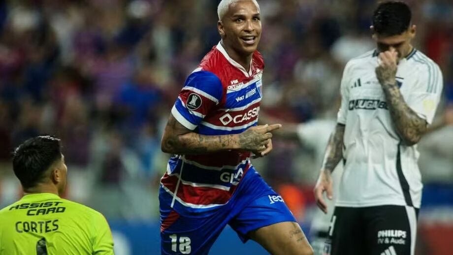 Renato Paiva afasta Deyverson e mais jogadores do Fortaleza