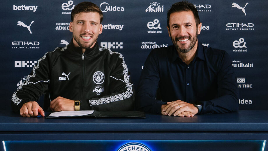 Rúben Dias ao lado de Hugo Viana