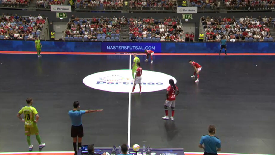 Benfica supera Palma e garante 2.º lugar no Record International Masters Futsal