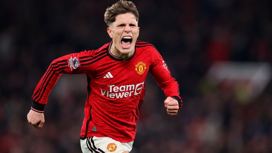 Garnacho celebra golo pelo Manchester United