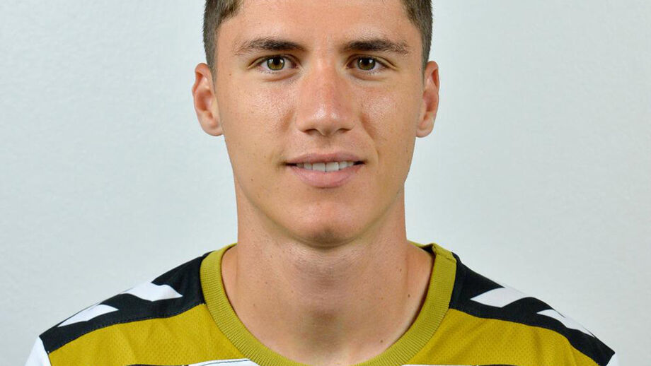 Festim Shatri deixa os insulares 