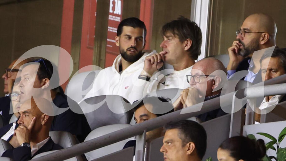 Grillitsch já chegou a Braga e assistiu ao jogo com o Lincoln