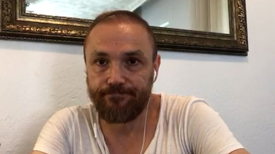 Jornalista turco Özgür Sancar dá mais detalhes