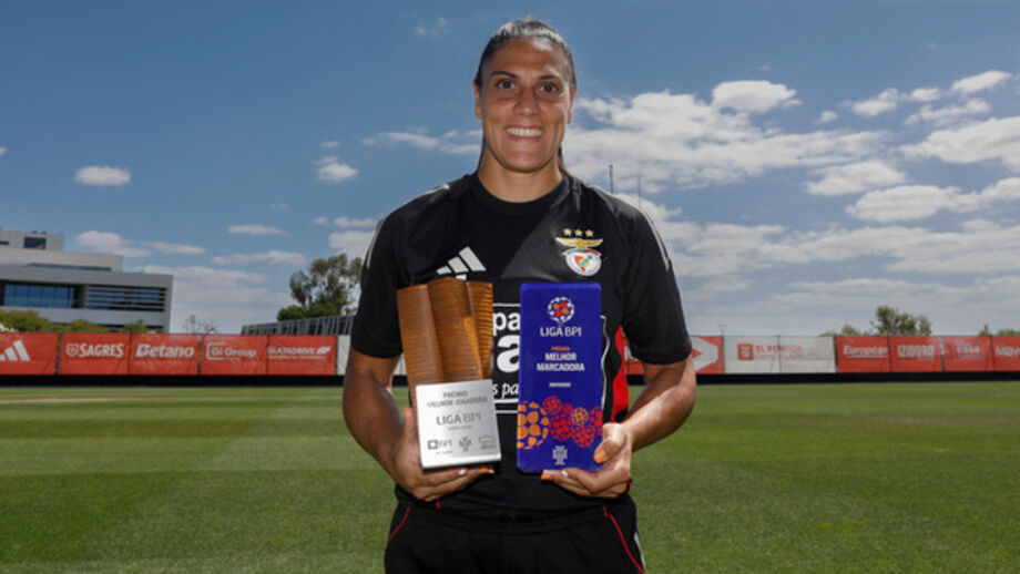 Martín-Prieto recebe prémios de melhor jogadora e marcadora da Liga BPI