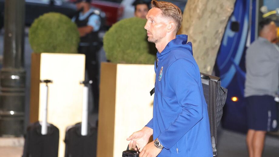 Luuk de Jong está atualmente lesionado
