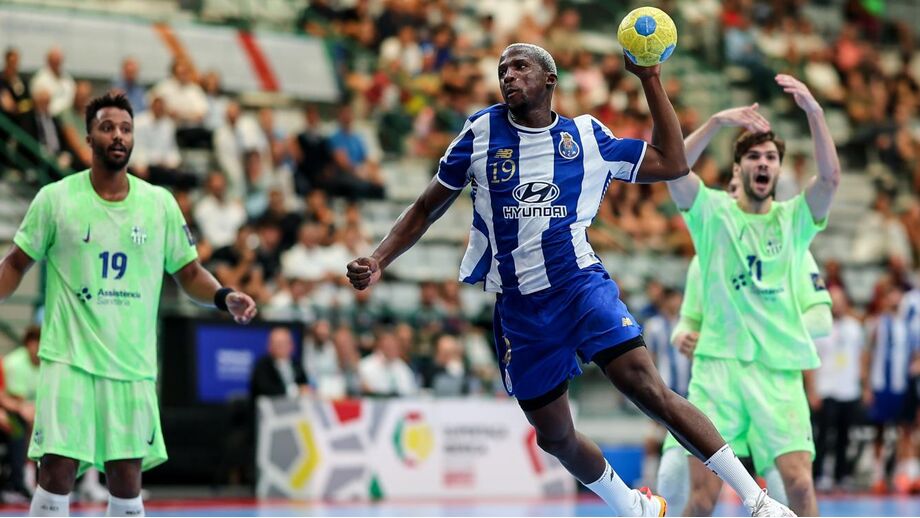 Mamadou Diocou foi o melhor marcador do FC Porto frente ao Barcelona