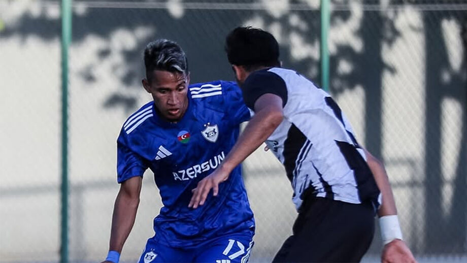 Qarabag vence Karvan no Azerbaijão com autogolo e golo de Addai, antes de visita ao Estádio da Luz