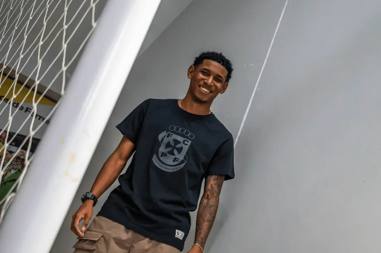 Fernandinho, médio do Nova Iguaçu, reforça o P. Ferreira