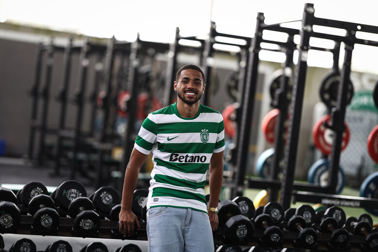 Central de 21 anos integra a B mas... sonha mais alto