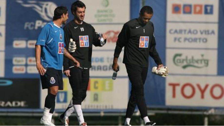 Ricardo Quaresma, Vítor Baía e Helton num treino do FC Porto em 2006