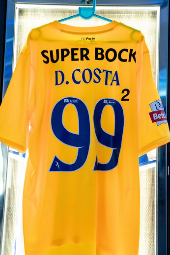 Jogadores do FC Porto entrarão em campo com os números elevados ao quadrado