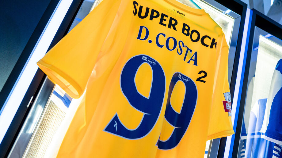 Jogadores do FC Porto entrarão em campo com os números elevados ao quadrado