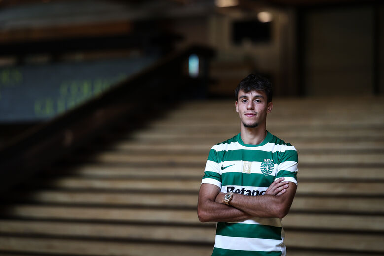 Vagiannidis custou 12 milhões de euros fixos ao Sporting junto do Panathinaikos