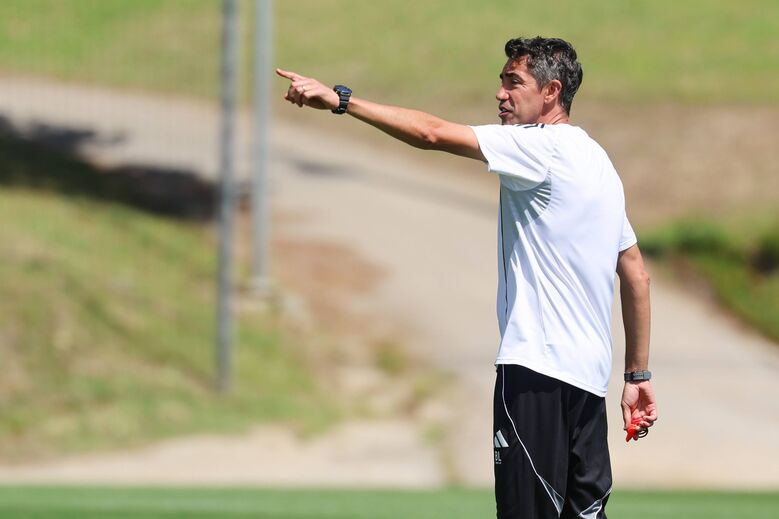 Imagens do treino do Benfica