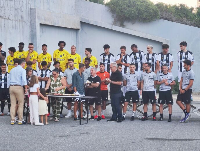 Jorge Mendes conversou com Nélson Moutinho, treinador da equipa sénior do Portimonense e pai de João Moutinho