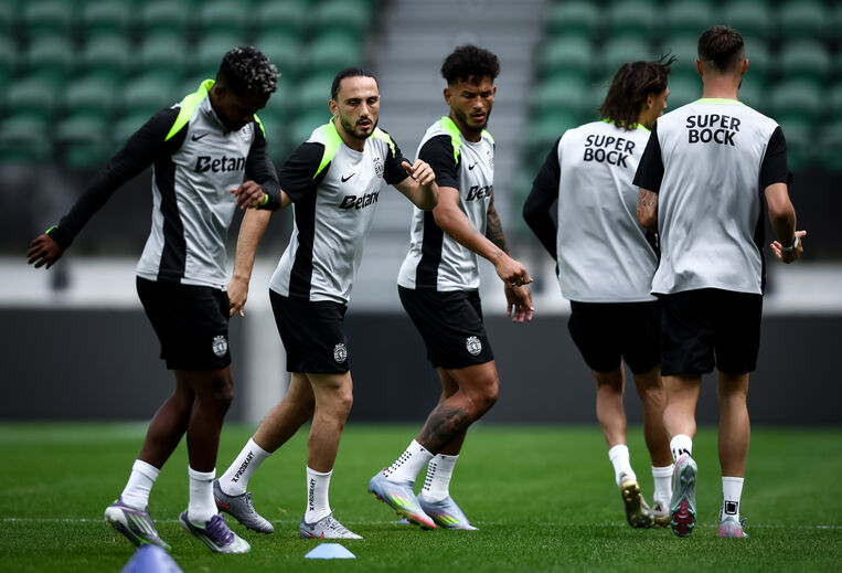 As imagens do treino do Sporting em Alvalade 