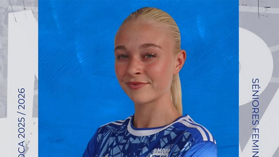 Emma Jensen, jogadora dinamarquesa e namorada de Harder, reforça o Amora