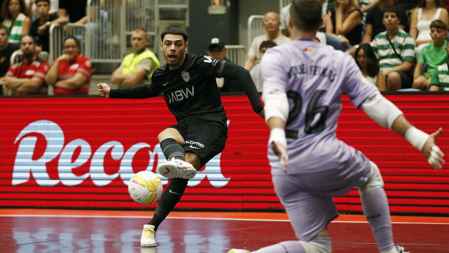 Sporting conquistou o Record International Masters Futsal