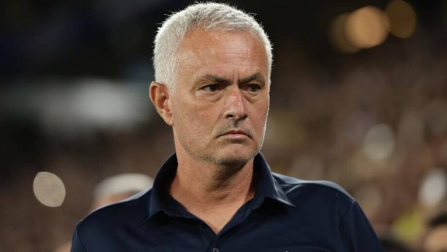 José Mourinho, ex-treinador do Fenerbahçe, atualmente desempregado