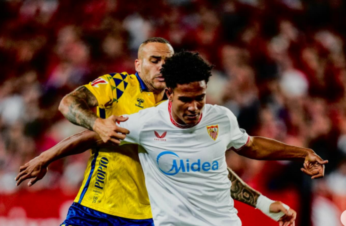 Leandro Antonetti reforça Estrela e assina contrato até 2028