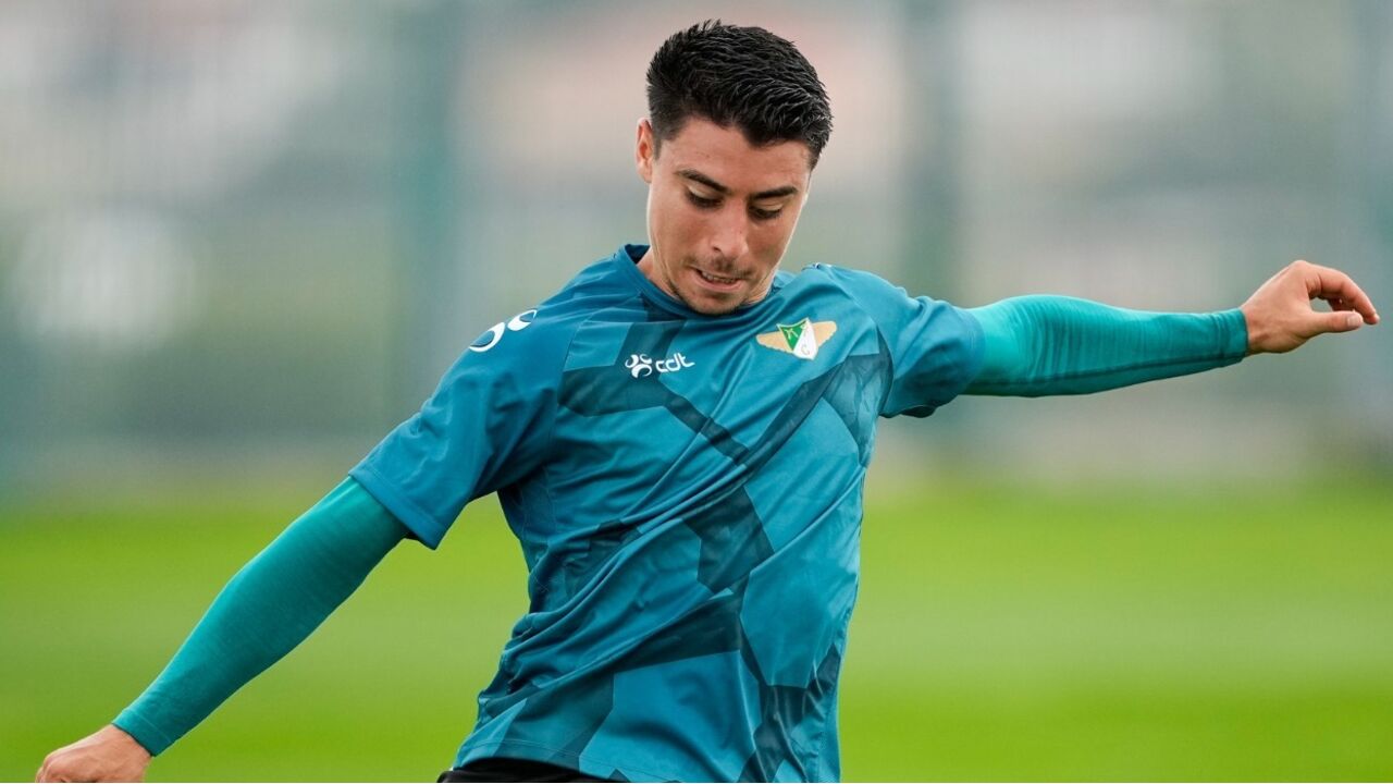 Vasco Sousa treina com Benny após cedência do FC Porto