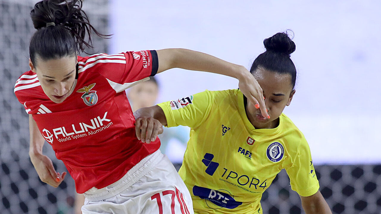 Nun'Álvares marca no último minuto do prolongamento e conquista Supertaça feminina de futsal diante do Benfica 