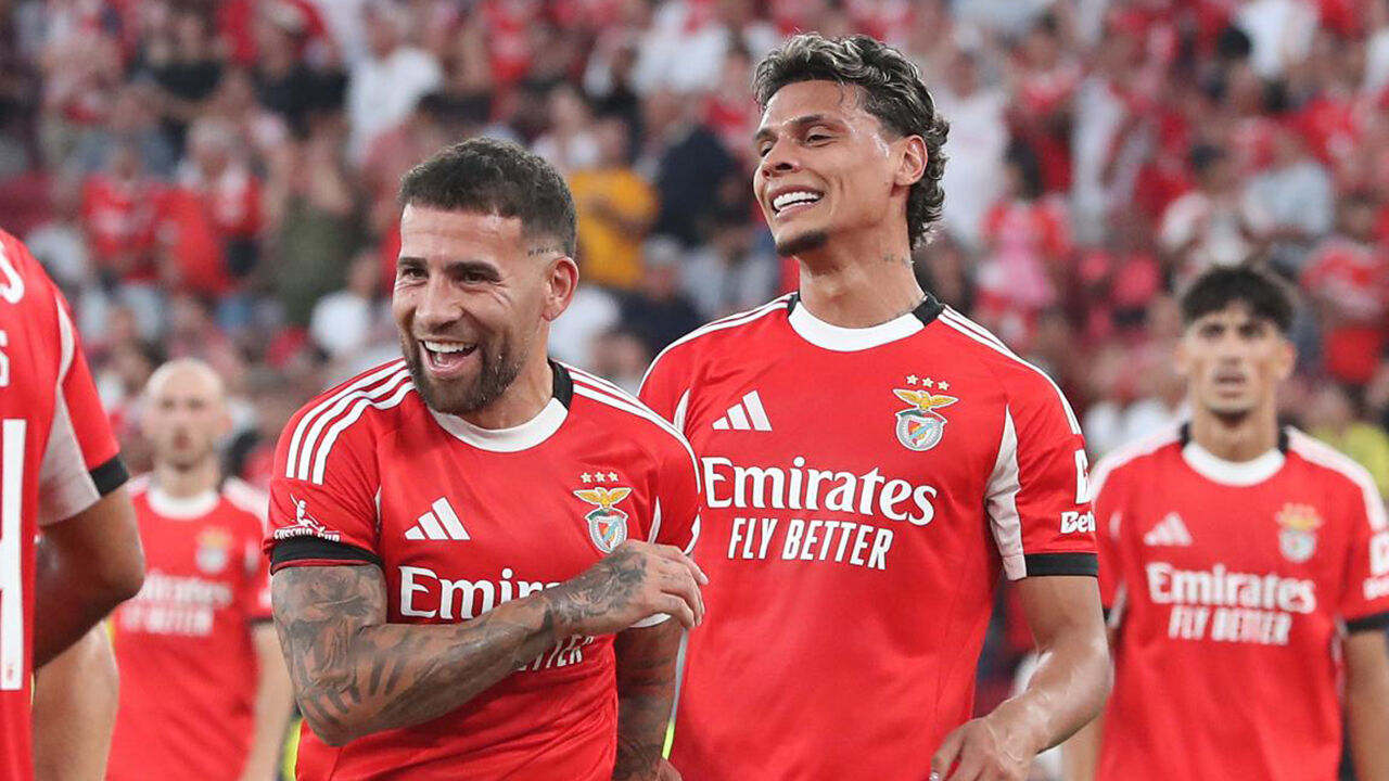 Otamendi e Ríos vão regressar ao Seixal perto da receção ao Santa Clara e após longas  viagens