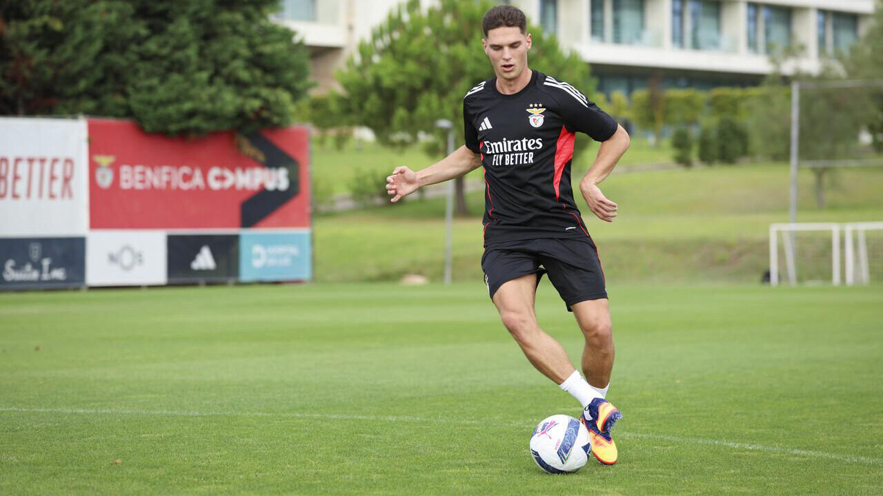 Sudakov comenta a transferência para o Benfica e adaptação a Lisboa