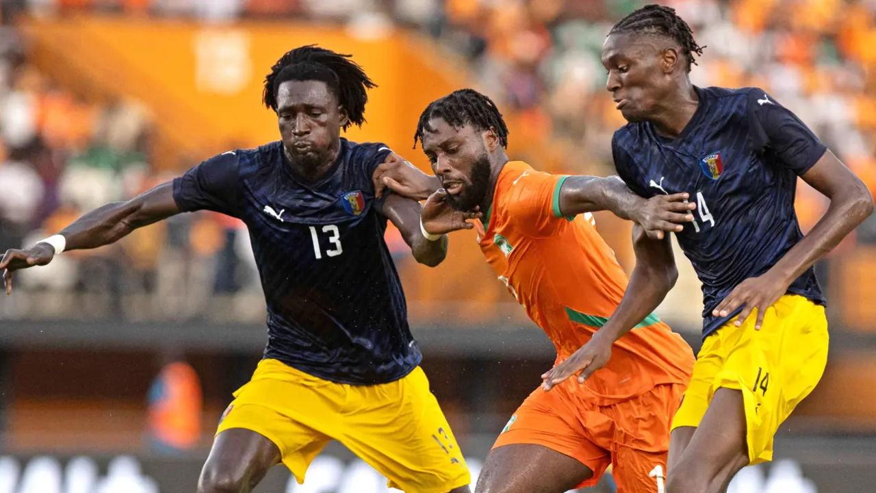 A seleção do Chade frente à Costa do Marfim