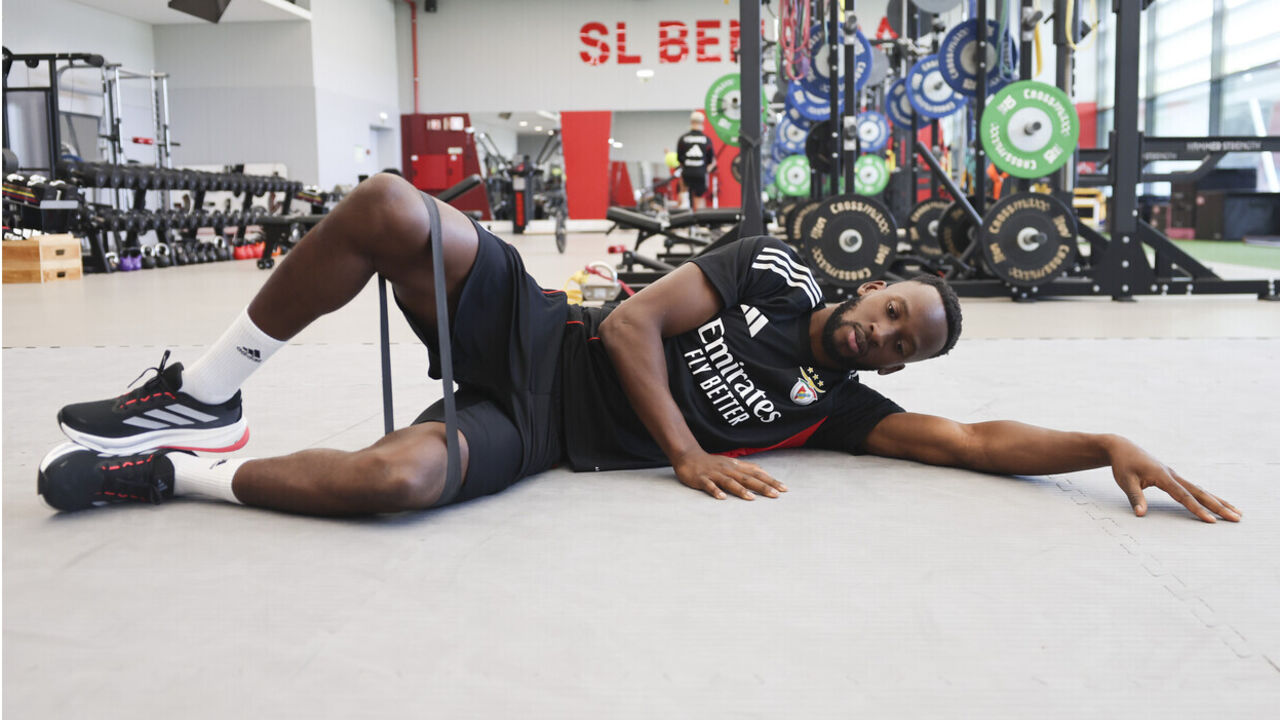 Lukebakio corta nas folgas para voltar mais depressa