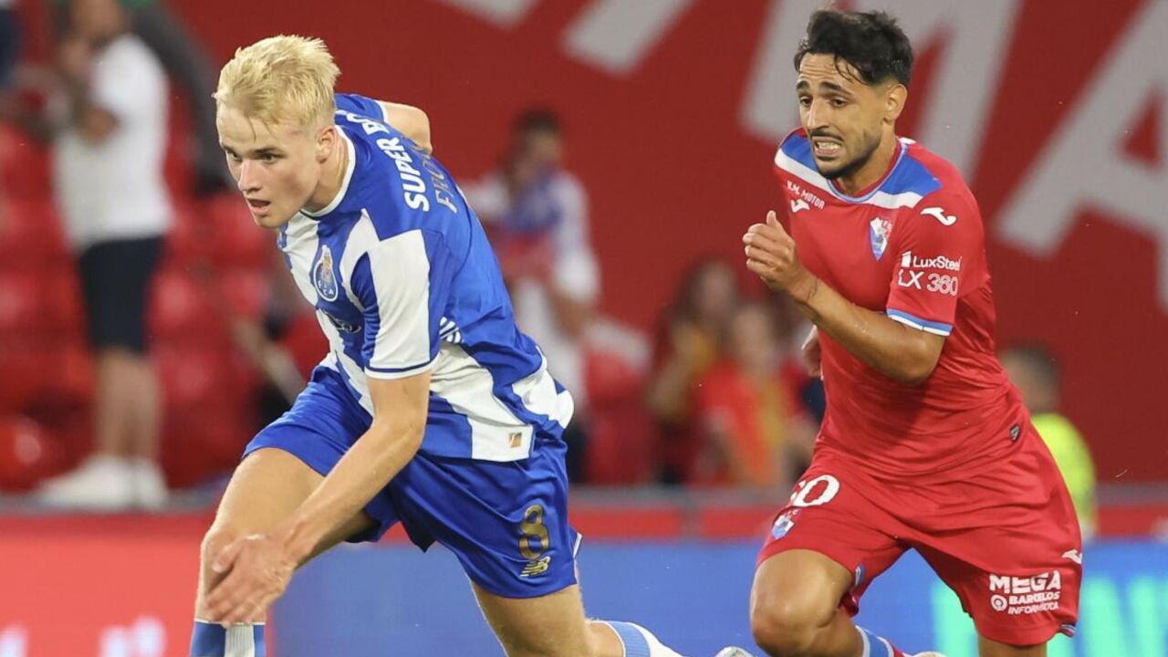 Froholdt no pódio: destaque no futebol europeu pelo FC Porto