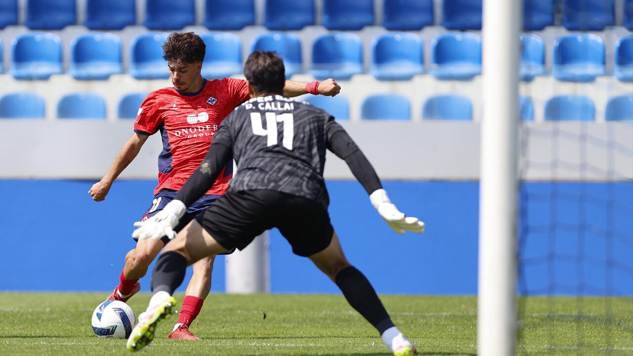 Oliveirense procura afinar o ataque, depois de Bura marcar os únicos golos