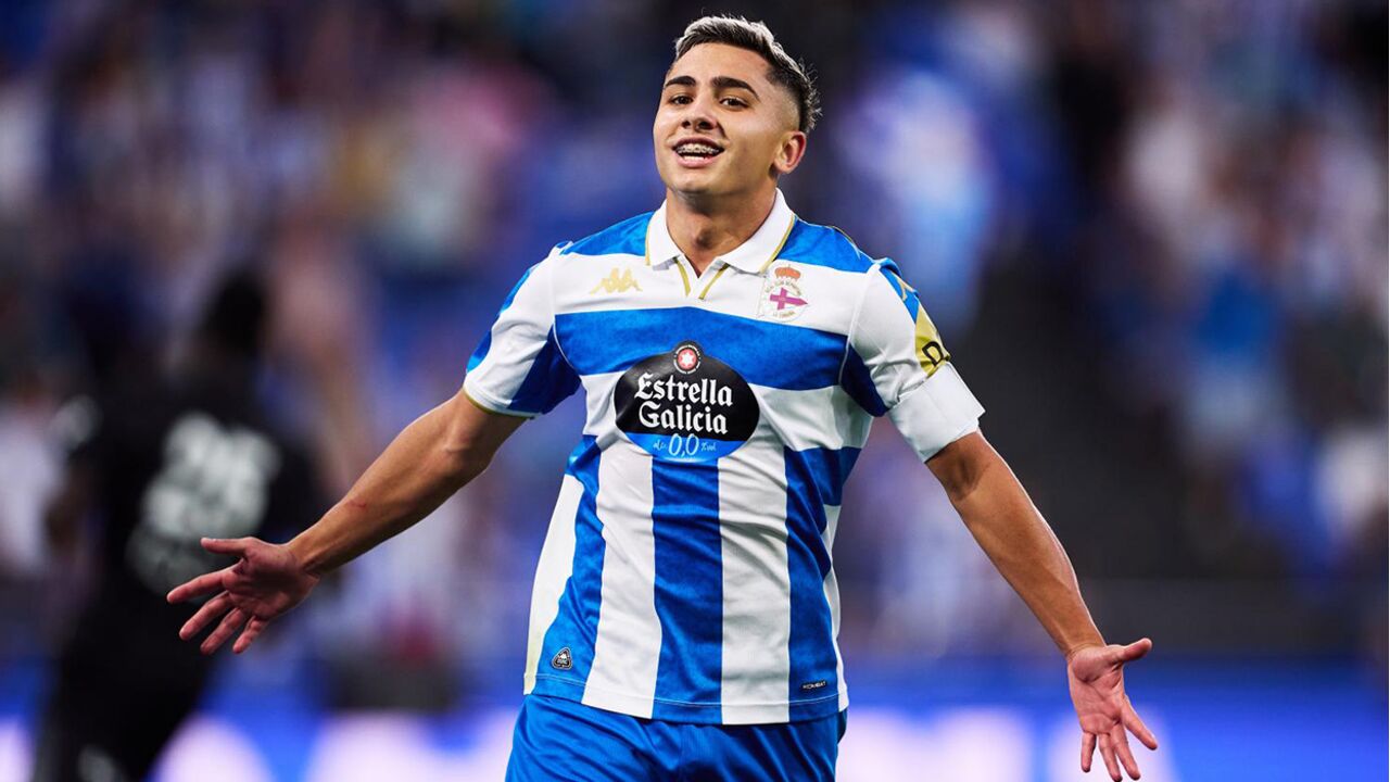 Sporting prepara investida por Yeremay Hernández, extremo do Deportivo