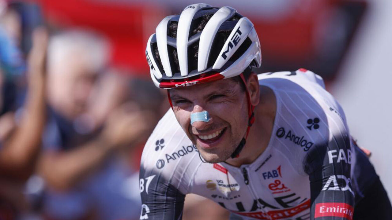 João Almeida vence etapa épica na Volta a Espanha, aproximando-se da liderança de Vingegaard