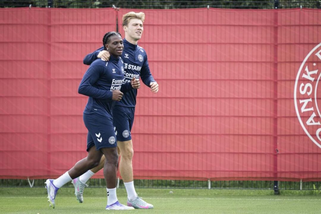 Lateral do Manchester United reage a decisão de Ruben Amorim sobre avançado